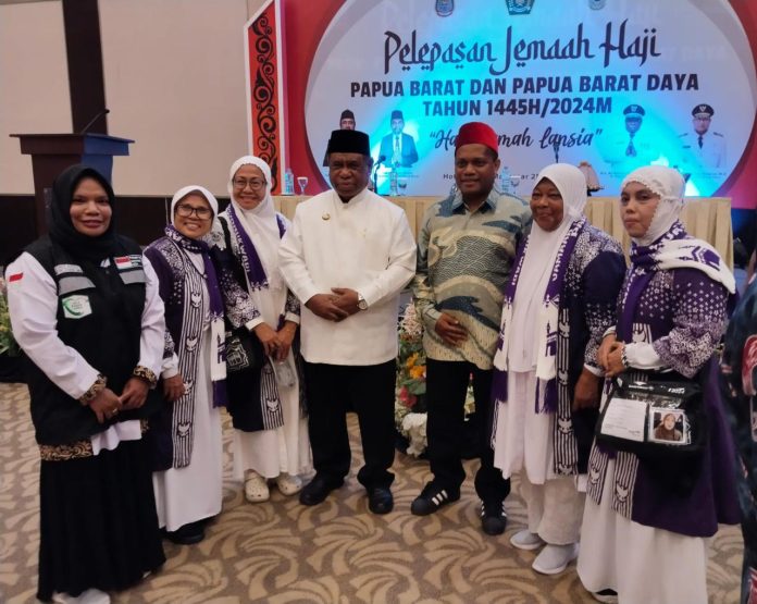 Pelepasan Calon Jamaah Haji dari Papua Barat