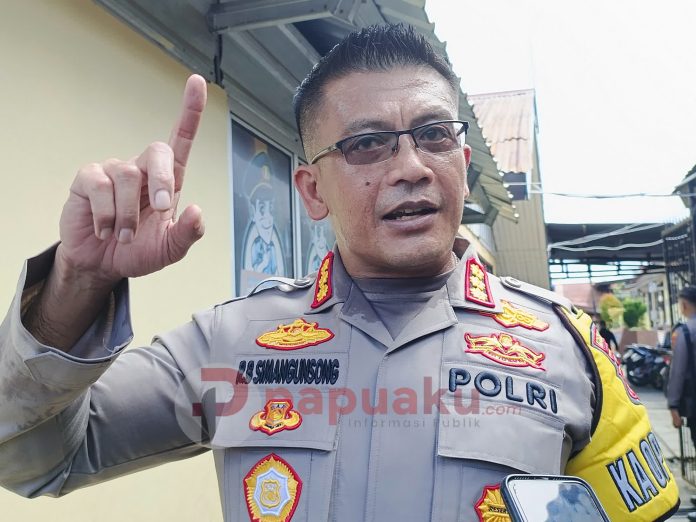 Kapolresta Manokwari, Kombes Pol. RB Simangunsong